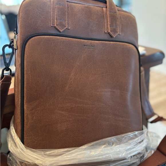 Matt & Nat Motto Brown  Egan Messenger Bag(Laptop Bag) NWT - Picture 15 of 15